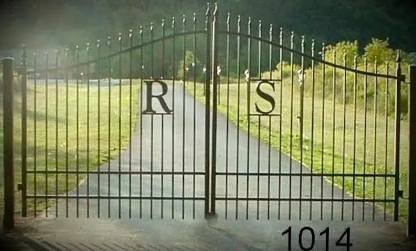 Gate 1014